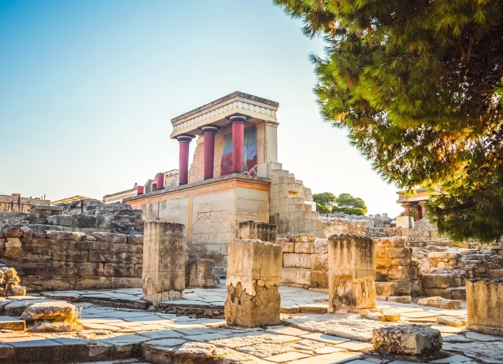 Knossos-Palace-Temple-Ruins